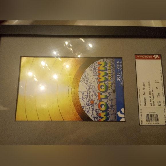 Motown The Musical Framed Playbill and Ticket Peace Center 2015/2016 - Picture 7 of 7